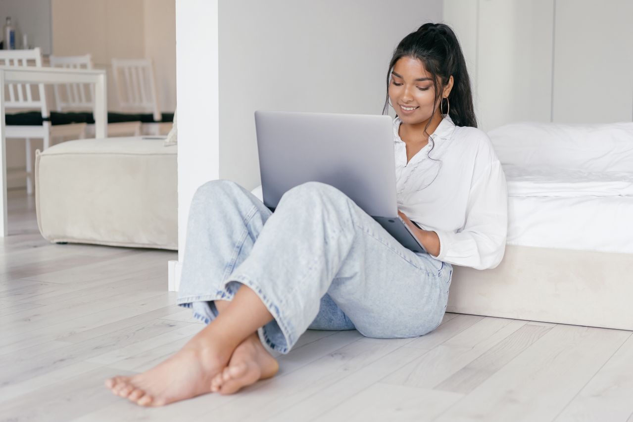 Leveraging Online Resources: How Teens Can Research Careers Without Leaving Home